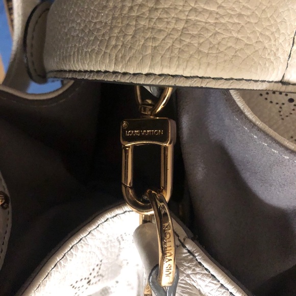 Louis Vuitton Highest guality of Calsfskin leathe - Picture 11 of 16